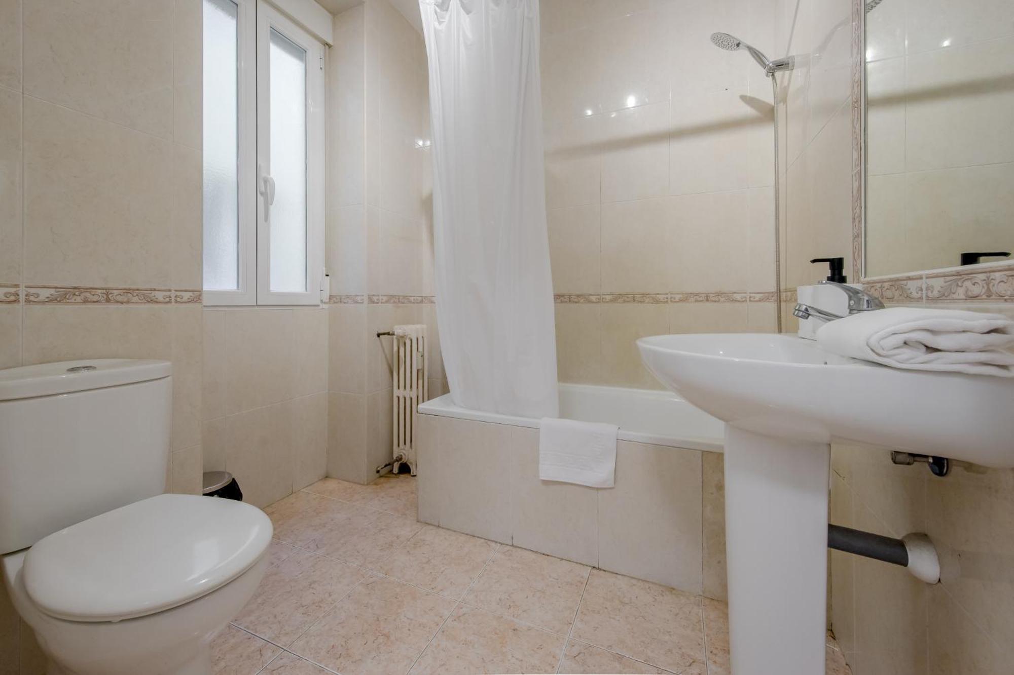 Classic Apt 7Pax En La Latina-Centro De Μαδρίτη Εξωτερικό φωτογραφία