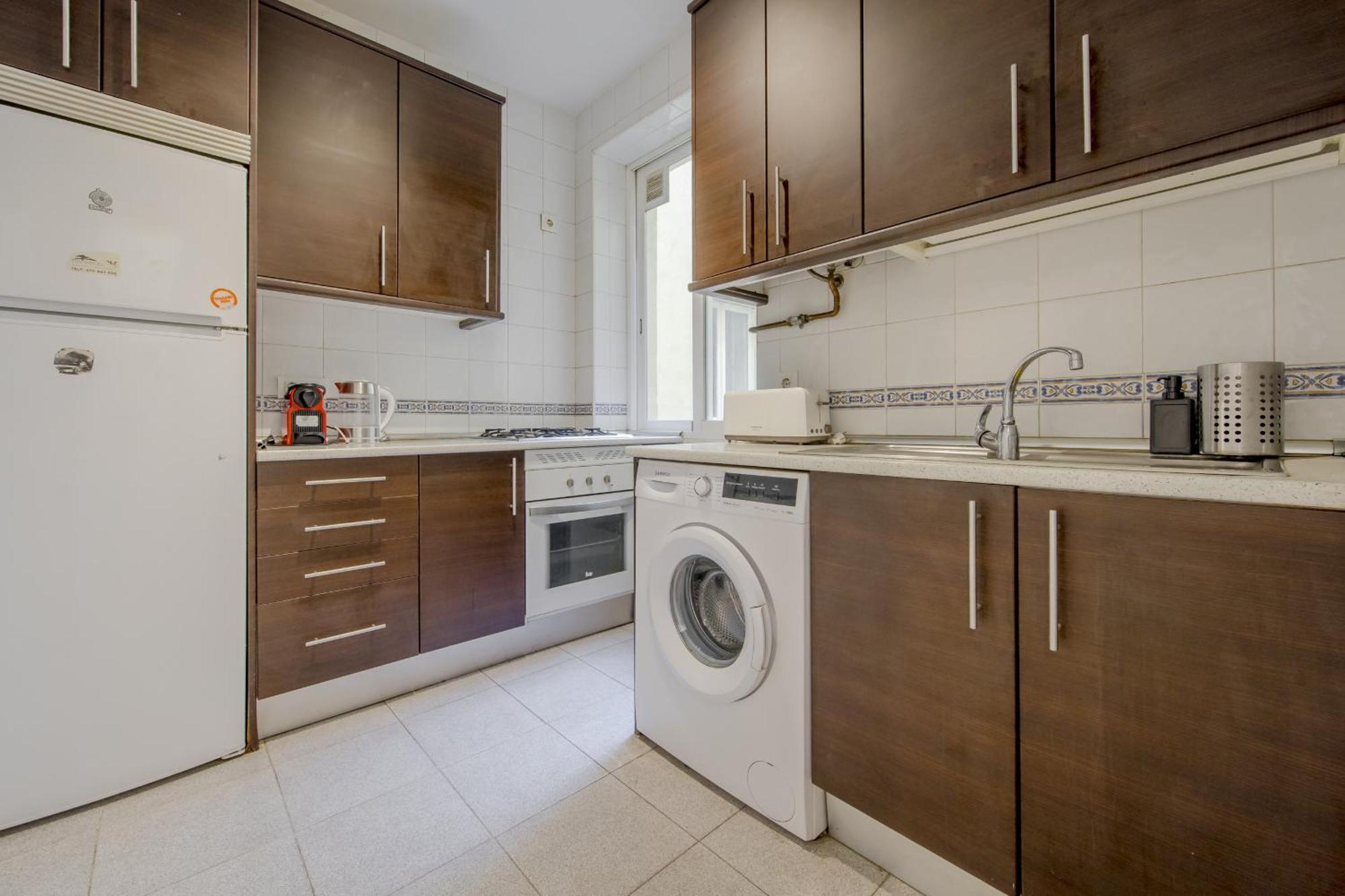 Classic Apt 7Pax En La Latina-Centro De Μαδρίτη Εξωτερικό φωτογραφία